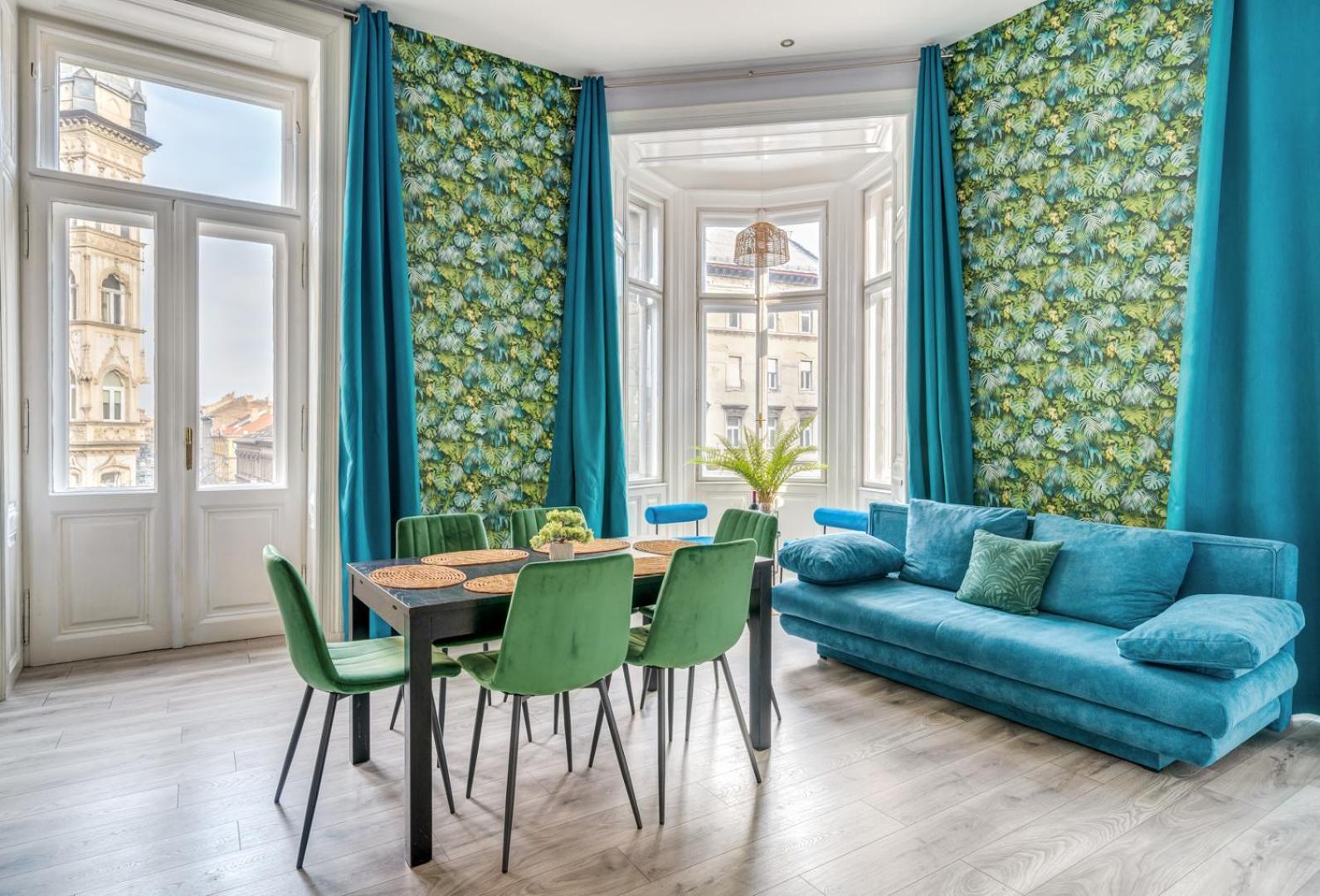 Appartamento Downtown Delight - Erzsebet Blvd - 13 Ppl Budapest Esterno foto