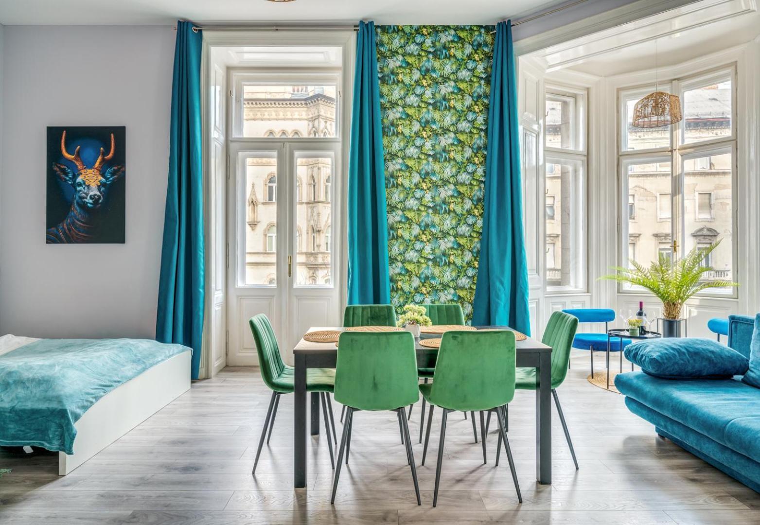 Appartamento Downtown Delight - Erzsebet Blvd - 13 Ppl Budapest Esterno foto