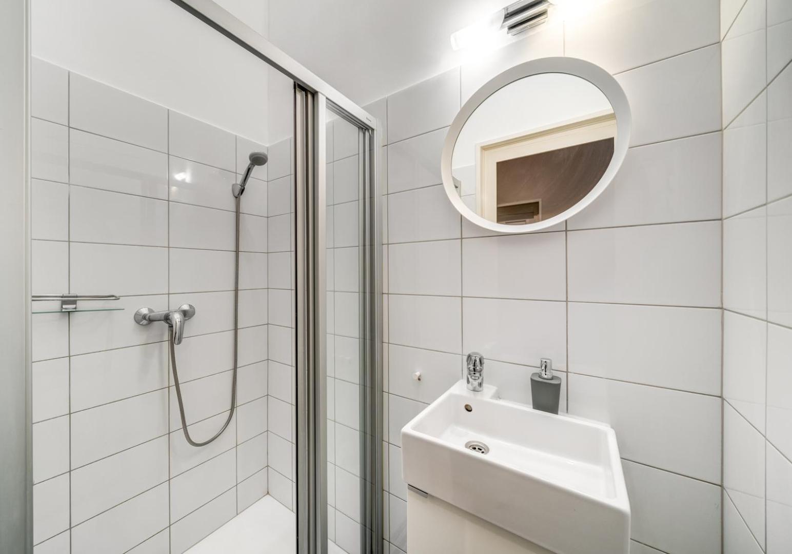 Appartamento Downtown Delight - Erzsebet Blvd - 13 Ppl Budapest Esterno foto