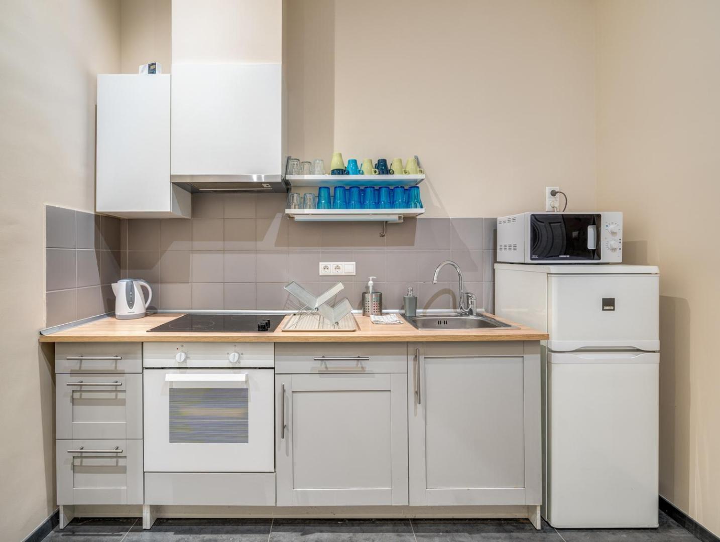 Appartamento Downtown Delight - Erzsebet Blvd - 13 Ppl Budapest Esterno foto