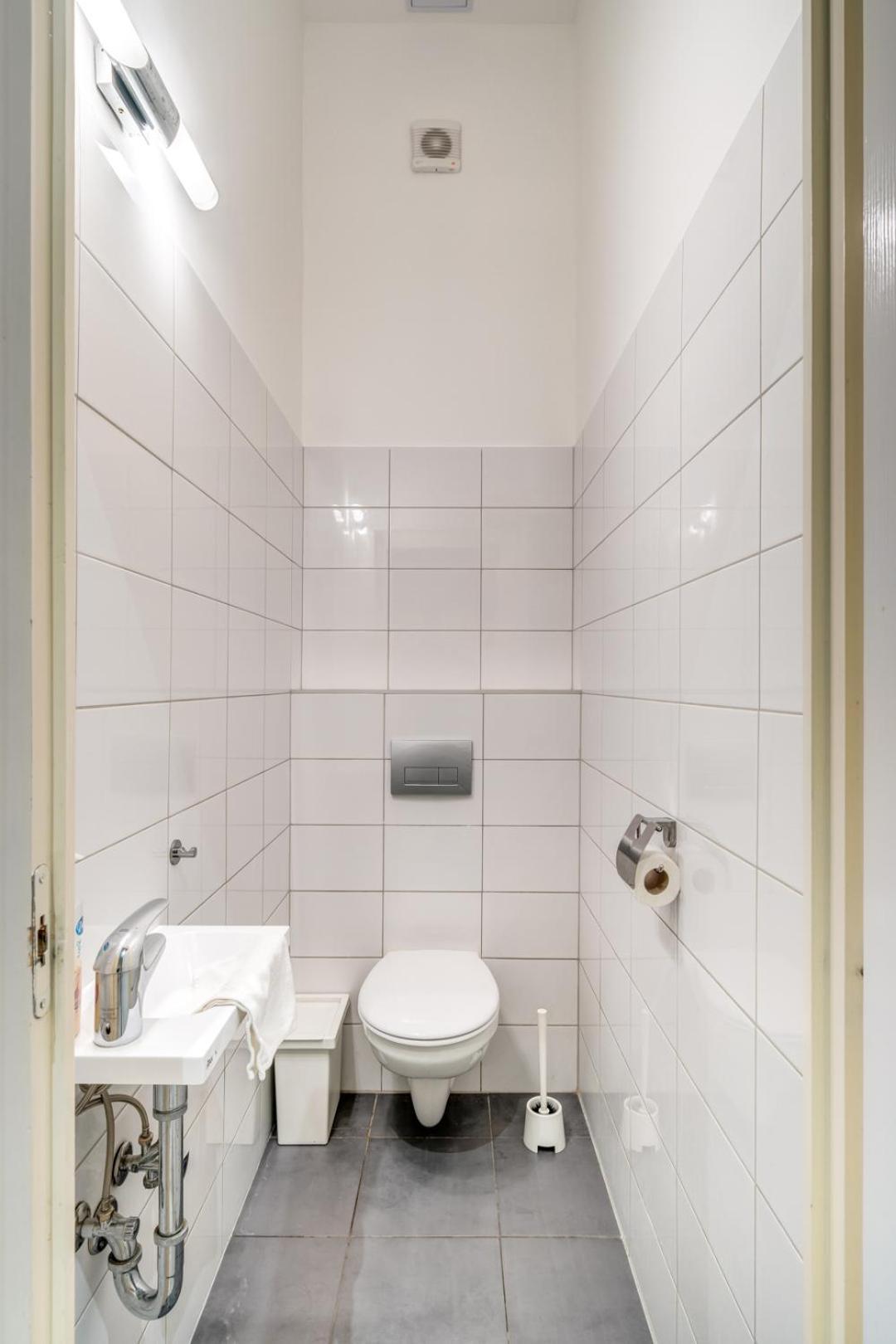 Appartamento Downtown Delight - Erzsebet Blvd - 13 Ppl Budapest Esterno foto