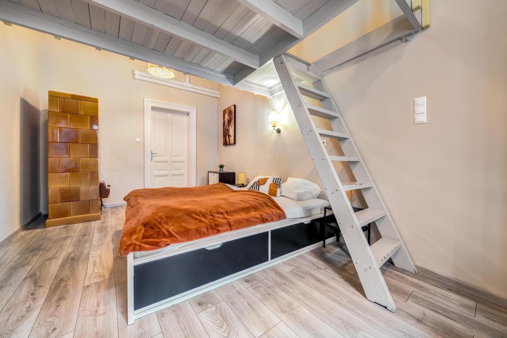 Appartamento Downtown Delight - Erzsebet Blvd - 13 Ppl Budapest Esterno foto